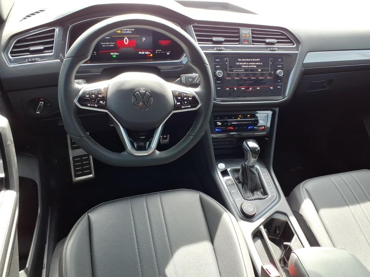 2023 Volkswagen Tiguan SE R-LINE BLACK - Photo 9