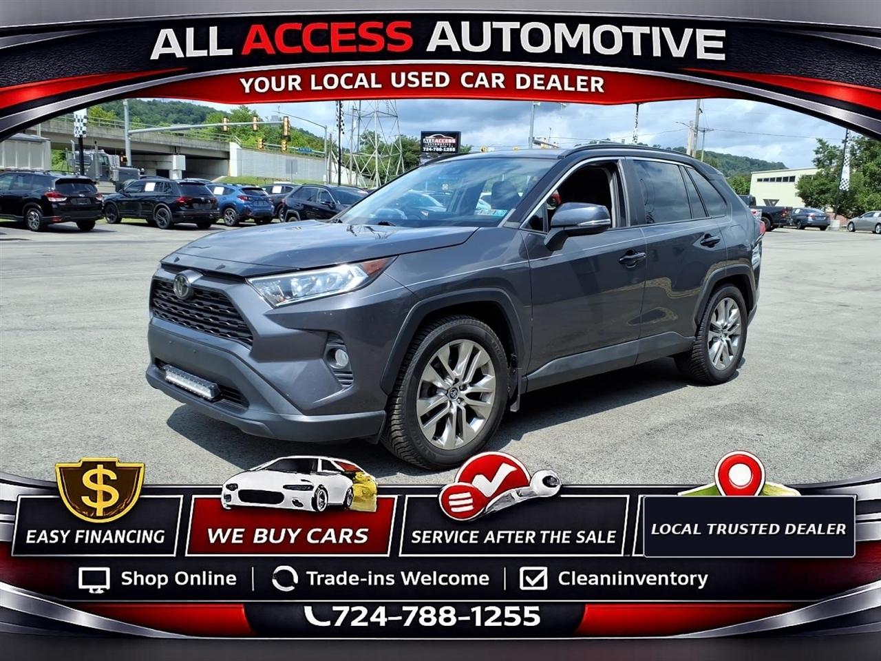 Toyota RAV4 XLE Premium FWD (Natl) 2020