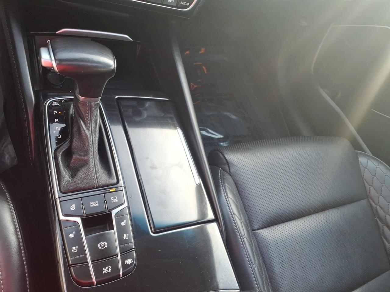 2018 Kia Cadenza Limited - Photo 16