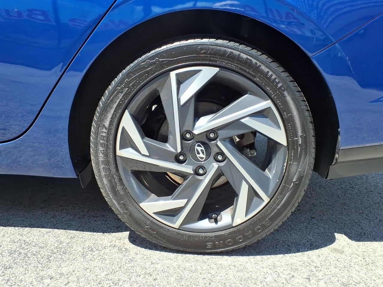 Hyundai Elantra Limited IVT 2024