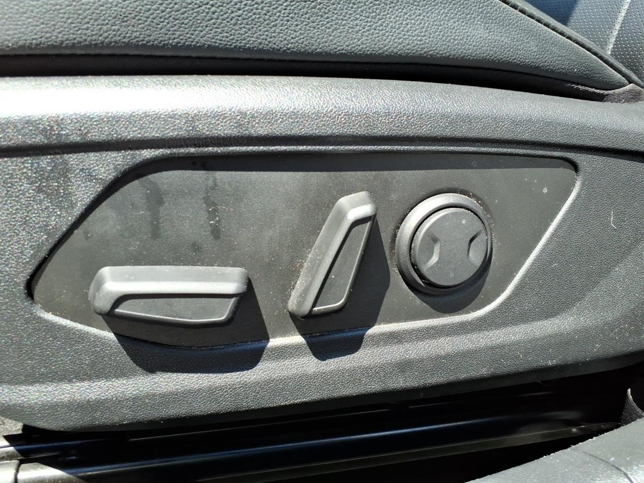 Hyundai Elantra Limited IVT 2024