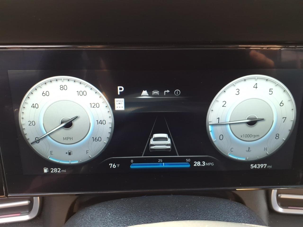 Hyundai Elantra Limited IVT 2024