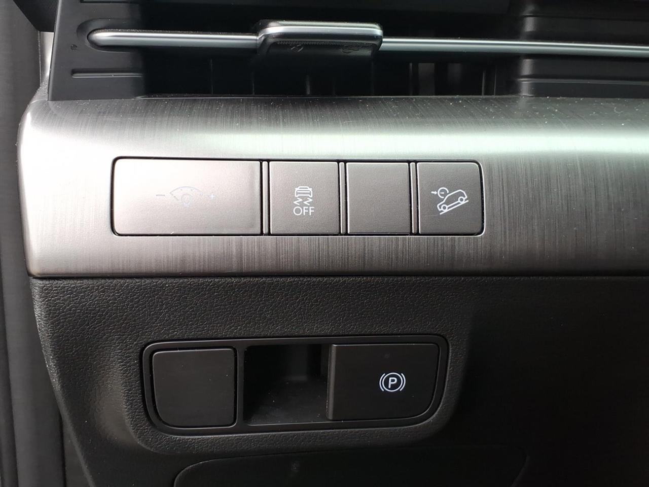 Hyundai Kona SEL AWD 2025