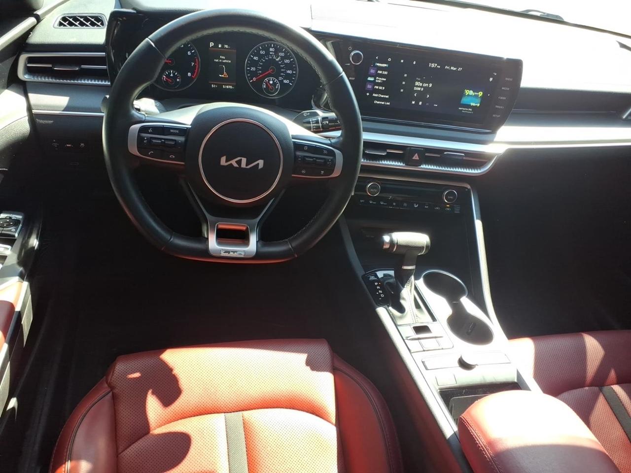 2023 Kia K5 GT-Line - Photo 10