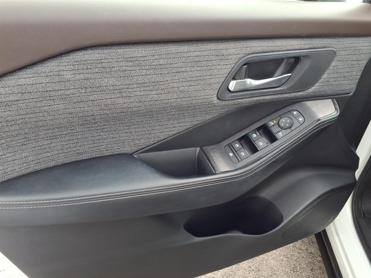 Nissan Rogue AWD SV 2023