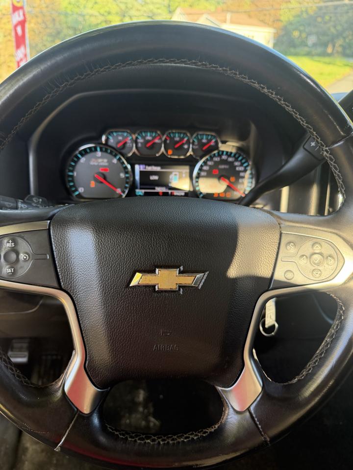2015 Chevrolet Silverado 1500 LT - Photo 11
