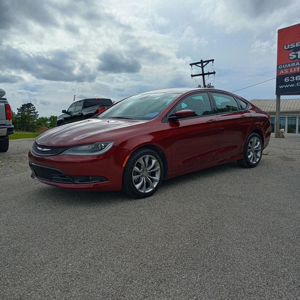 2015 Chrysler 200 S