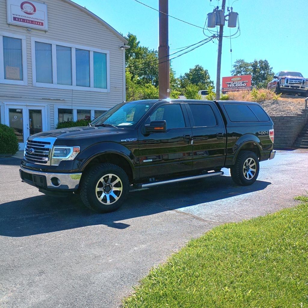 2014 Ford F-150 SuperCrew 150" Lariat 4WD