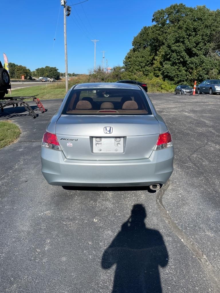 Honda Accord photo 4