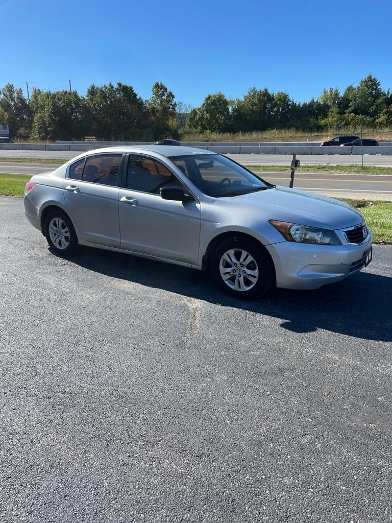 Honda Accord photo 7