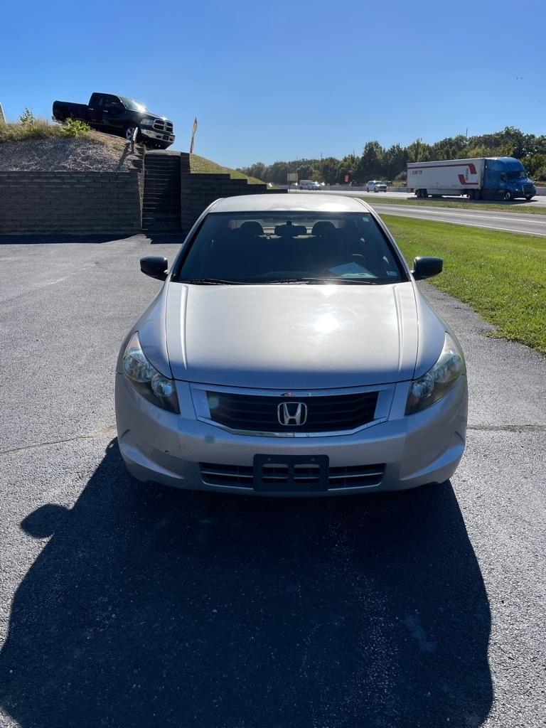Honda Accord photo 8