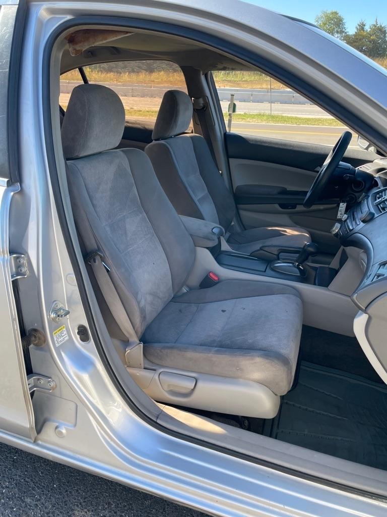 Honda Accord photo 22