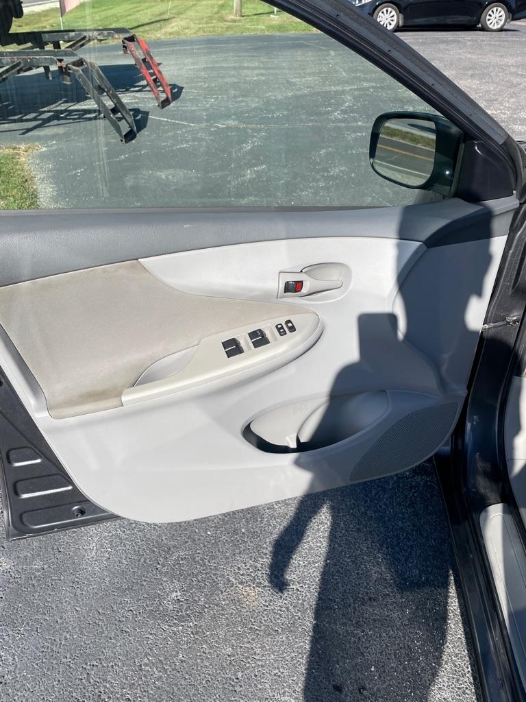Toyota Corolla photo 10