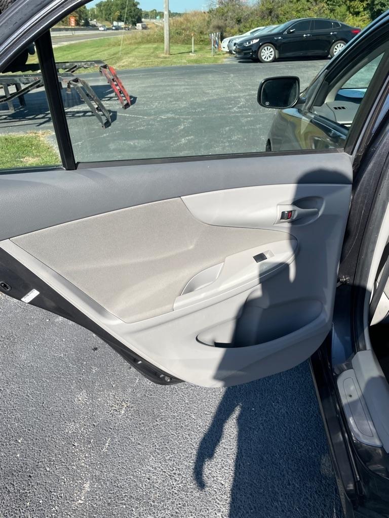 Toyota Corolla photo 15