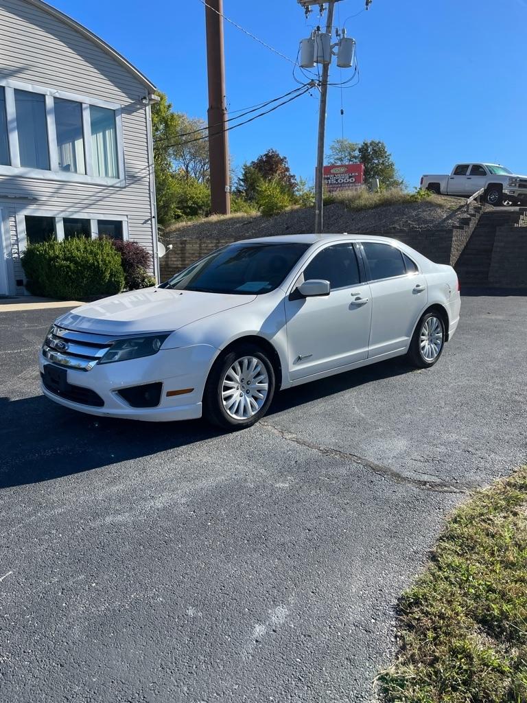 2010 Ford Fusion Hybrid Sedan