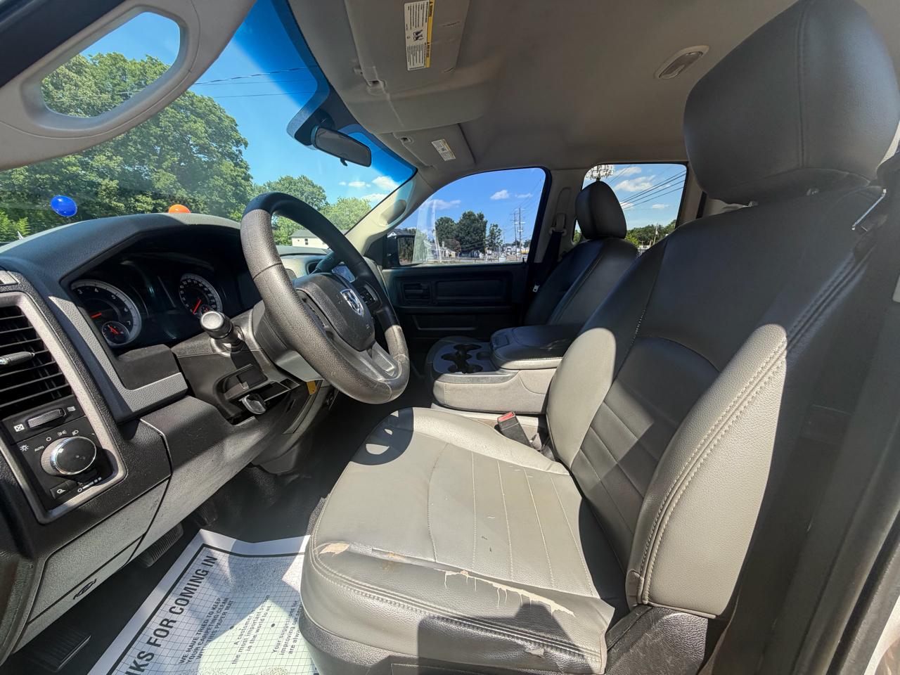 RAM 1500 Tradesman Quad Cab 2WD 2014