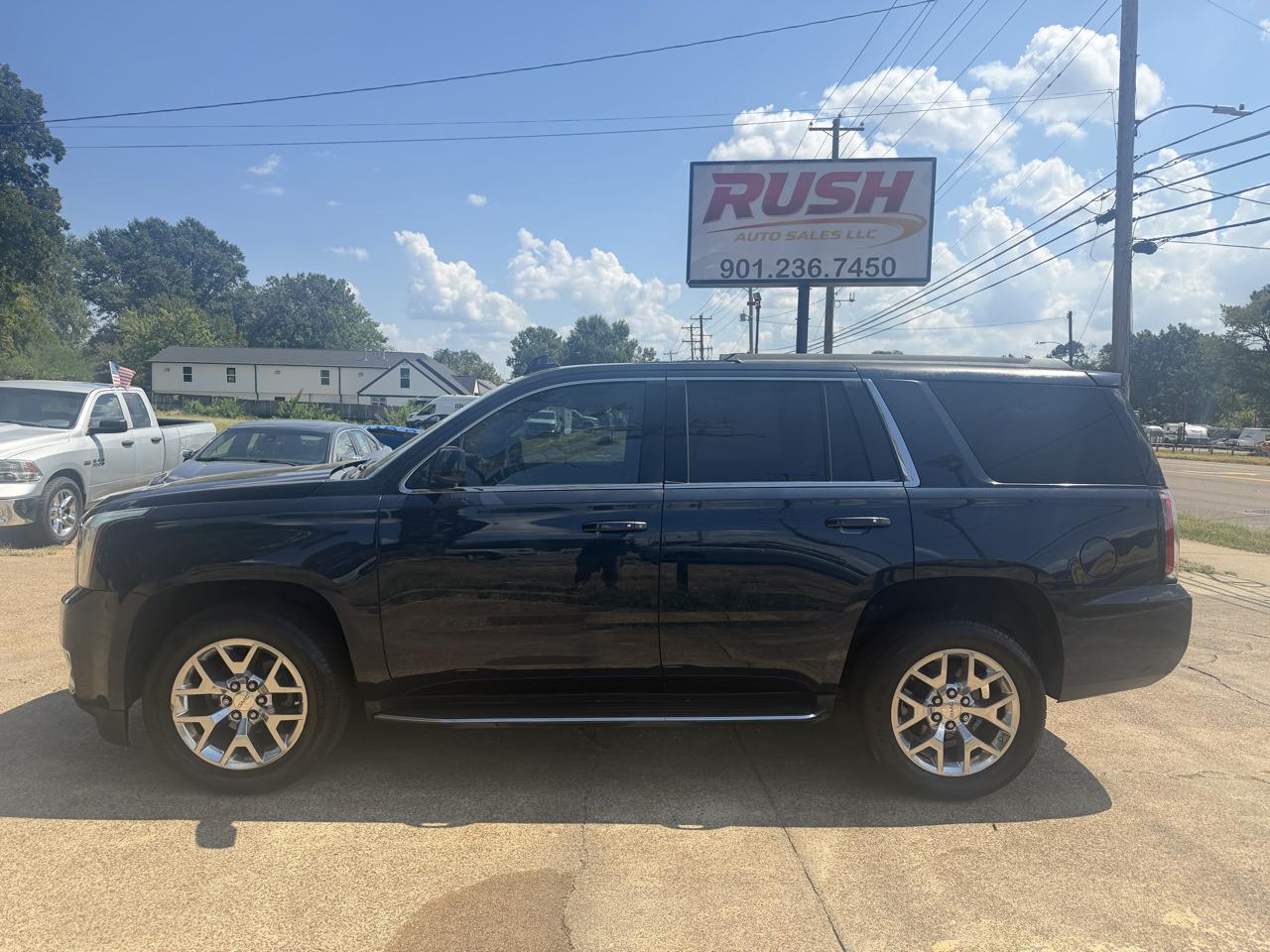 GMC Yukon SLT 2WD 2017