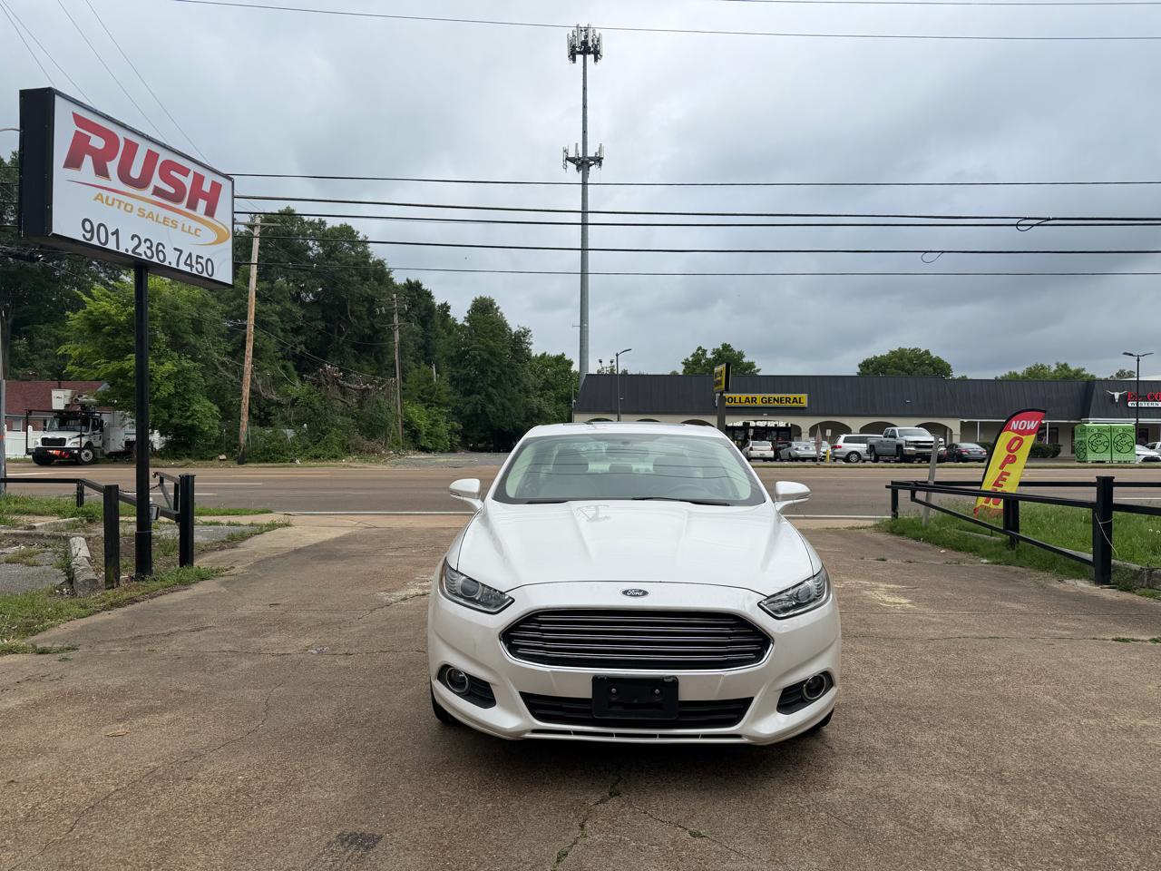 Ford Fusion SE 2014
