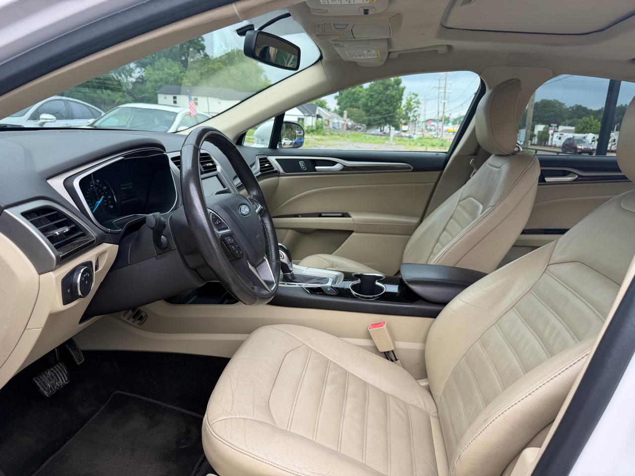 Ford Fusion SE 2014