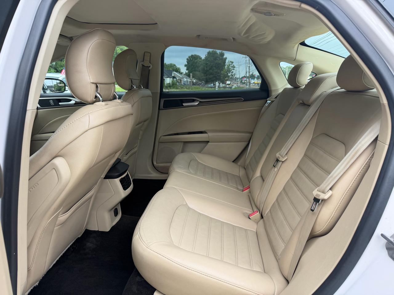 Ford Fusion SE 2014