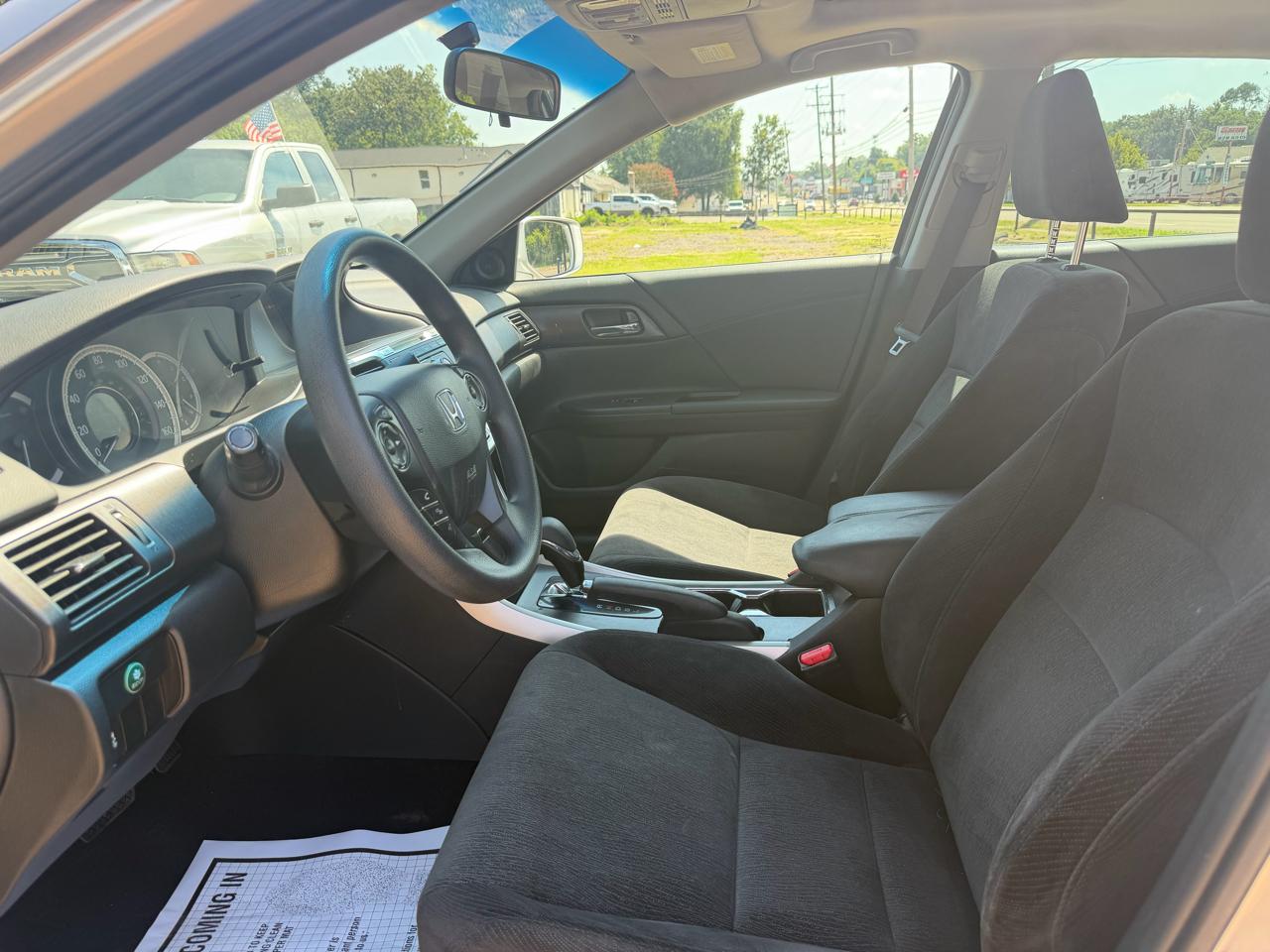 Honda Accord EX Sedan CVT 2013