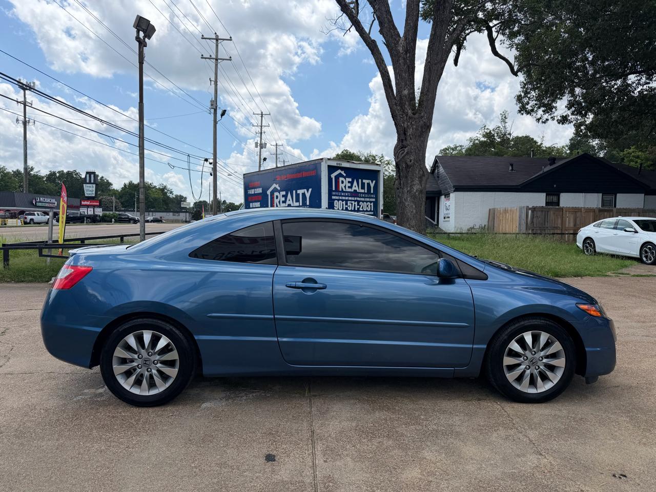 Honda Civic EX Coupe 5-Speed AT 2011