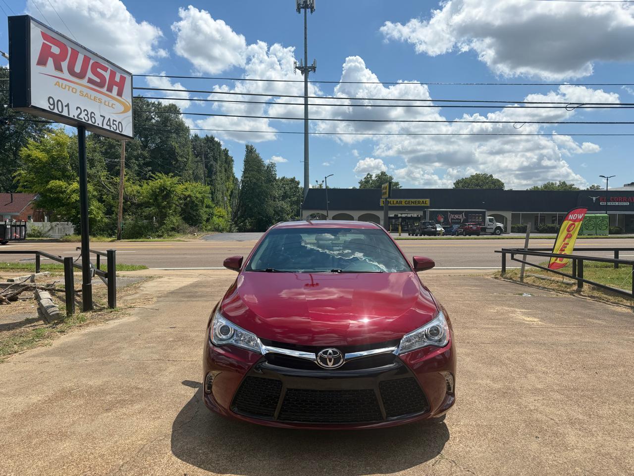 Toyota Camry SE 2015