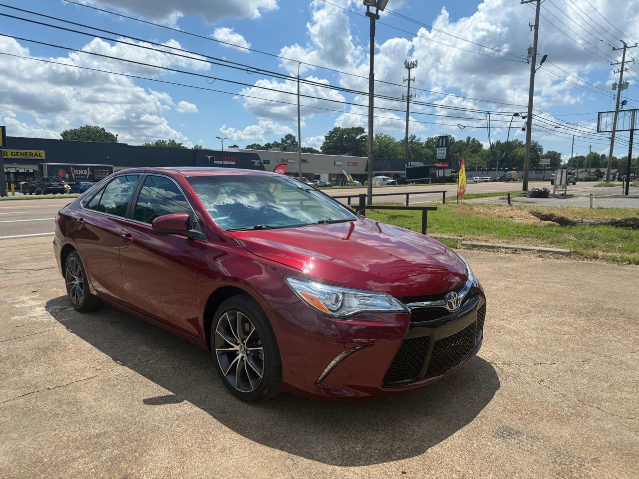 Toyota Camry SE 2015