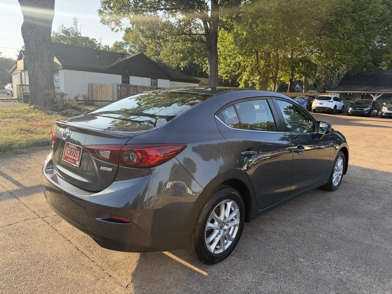 2015 Mazda MAZDA3 i Touring - Photo 8