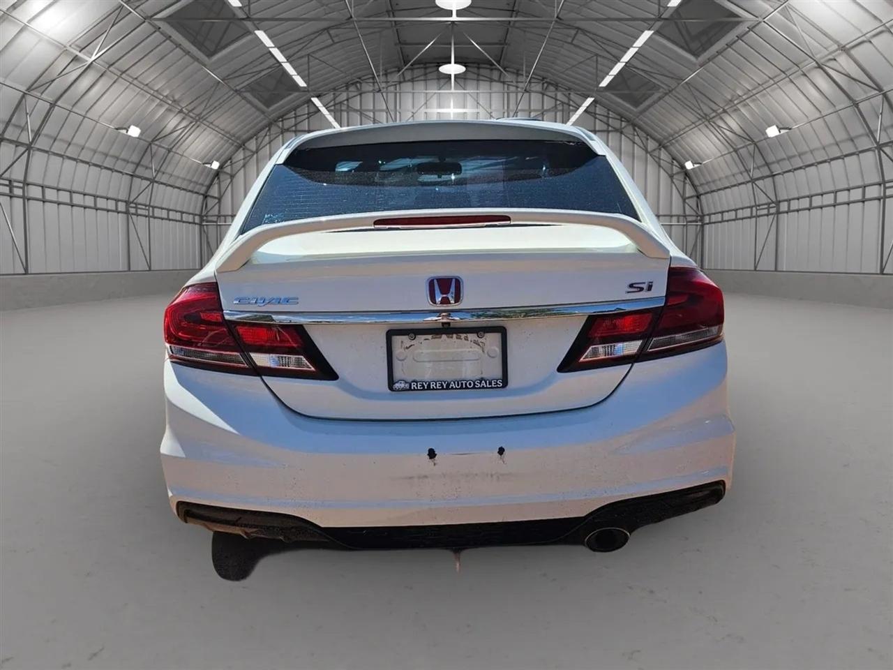 Honda Civic Si Sedan 6-Speed MT 2014