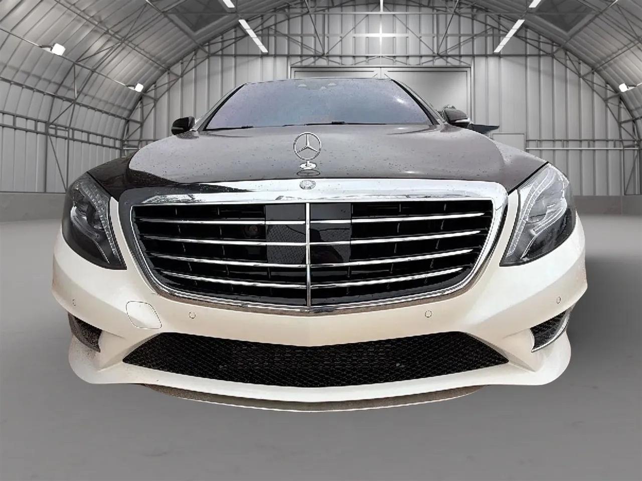 Mercedes-Benz S-Class S550 2015