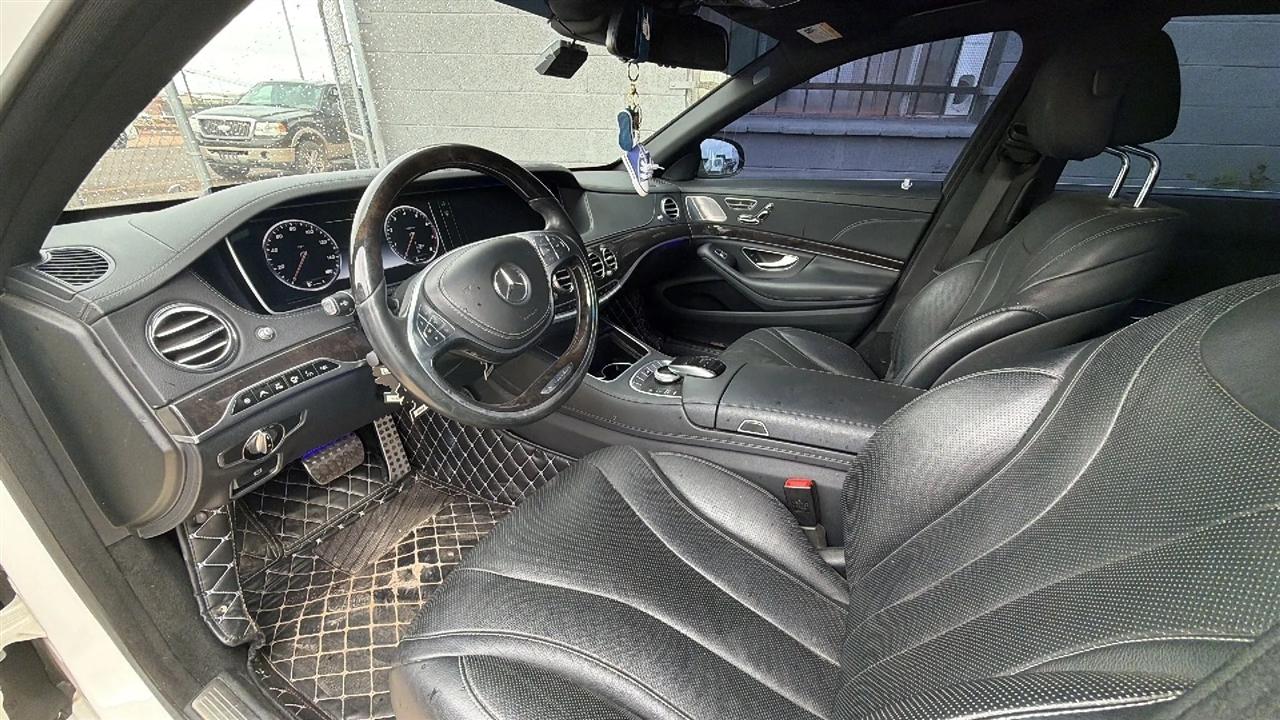 Mercedes-Benz S-Class S550 2015