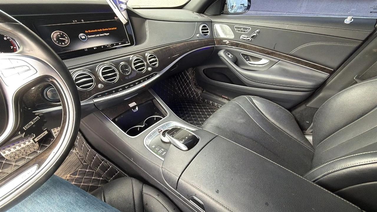 Mercedes-Benz S-Class S550 2015