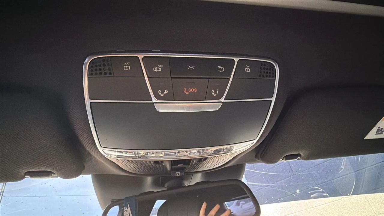 Mercedes-Benz S-Class S550 2015