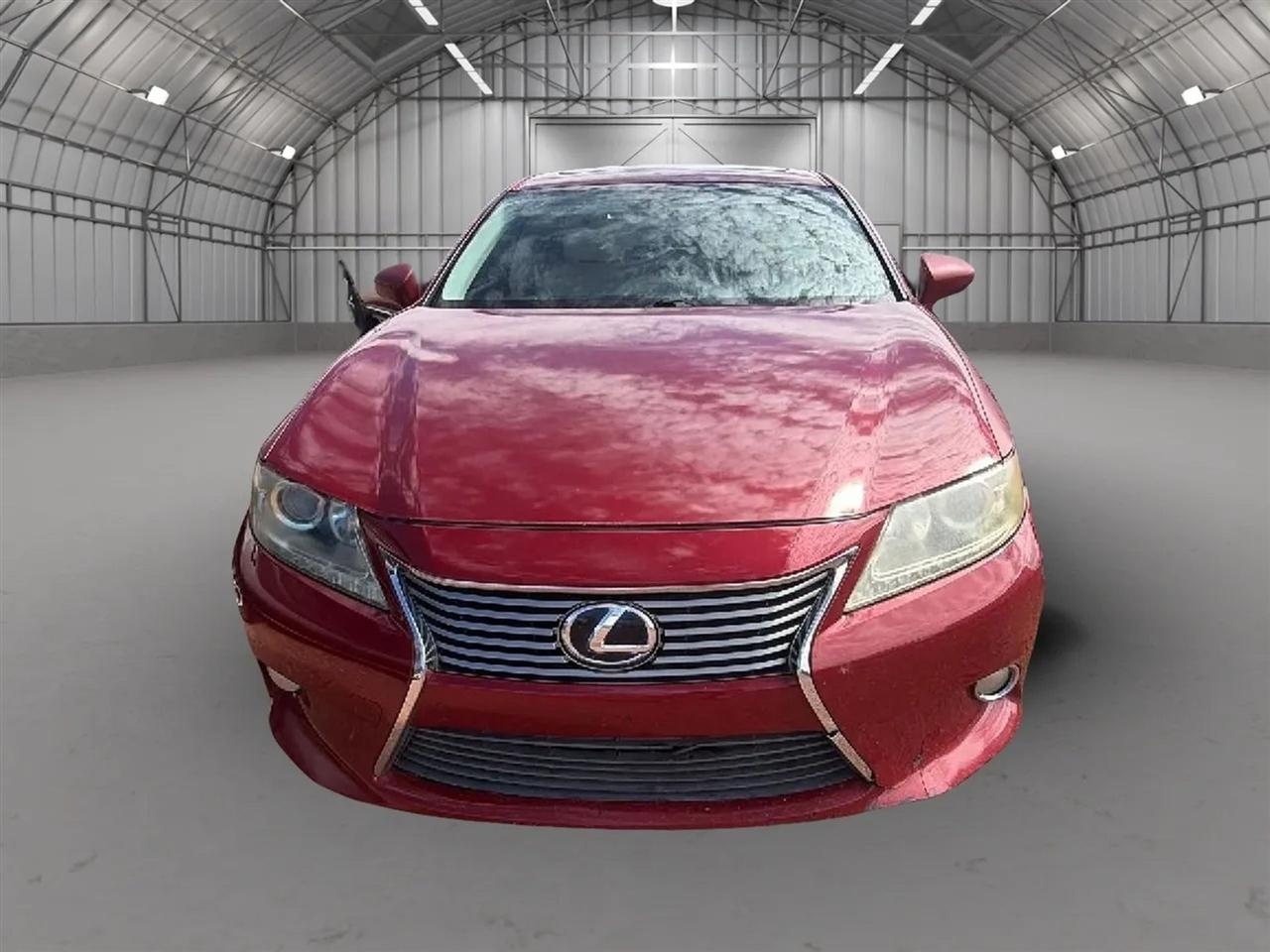 2013 Lexus ES 300h Sedan