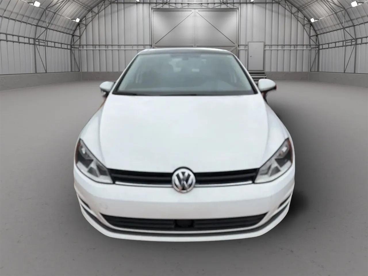2017 Volkswagen Golf TSI Wolfsburg Edition 6A