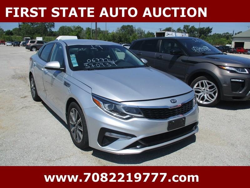 Kia Optima  2019