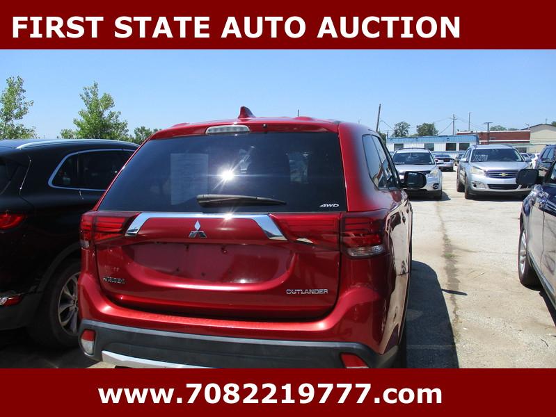 Mitsubishi Outlander SEL AWD 2018