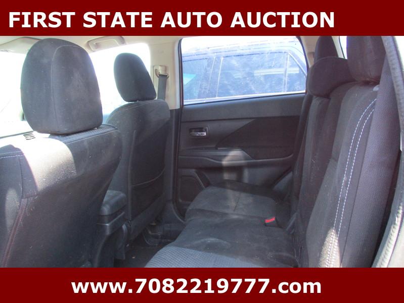 Mitsubishi Outlander SEL AWD 2018