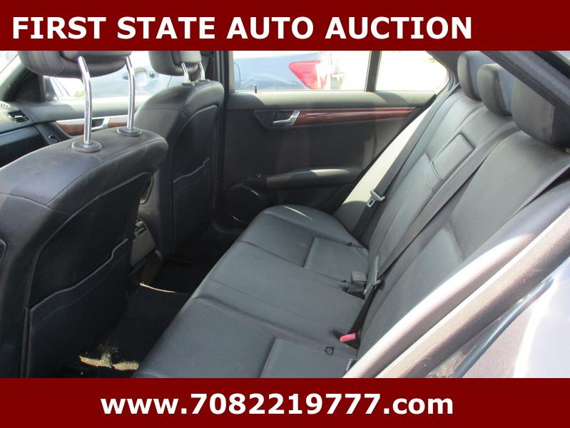 Mercedes-Benz C-Class  2010