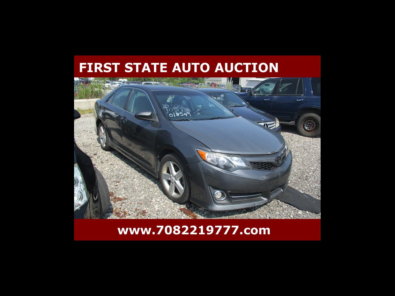 Toyota Camry  2012