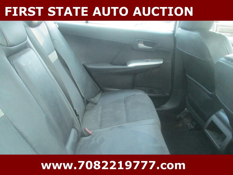Toyota Camry  2012