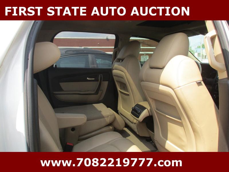 GMC Acadia  2012