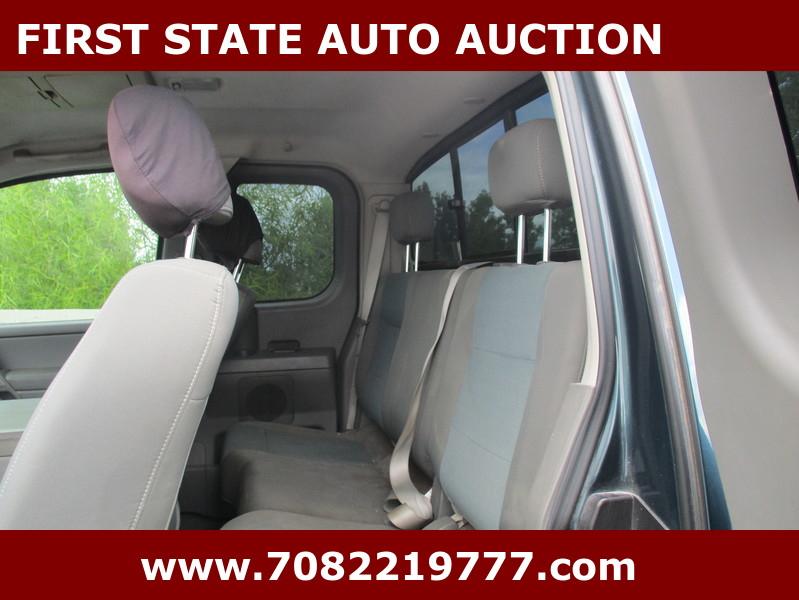 Nissan Titan LE King Cab 4WD 2006