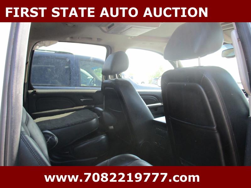 GMC Yukon XL  2010