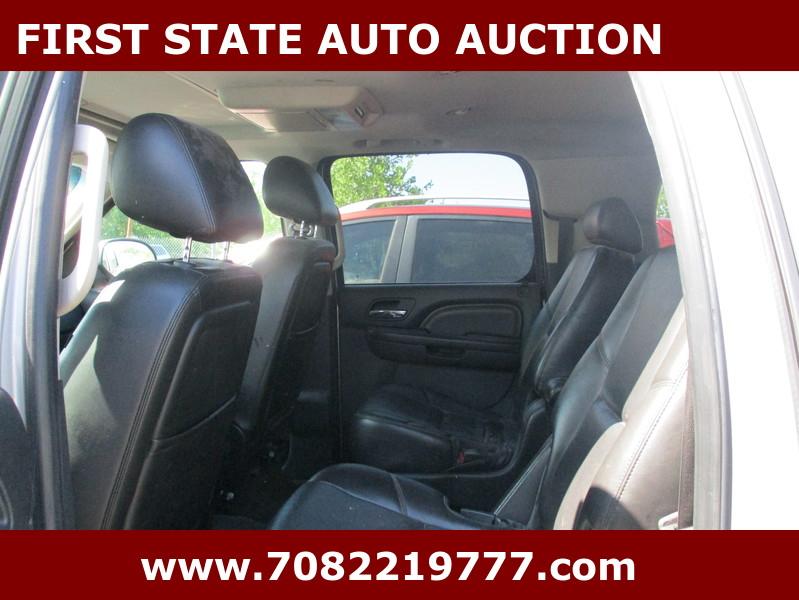 GMC Yukon XL  2010