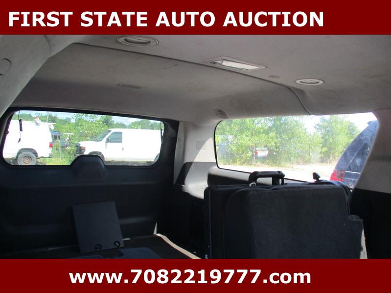 GMC Yukon XL  2010