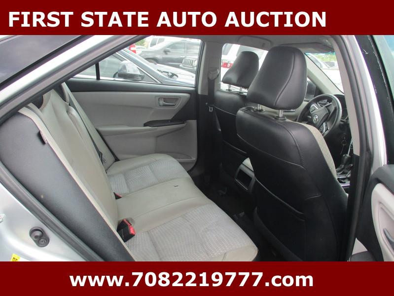 Toyota Camry  2015
