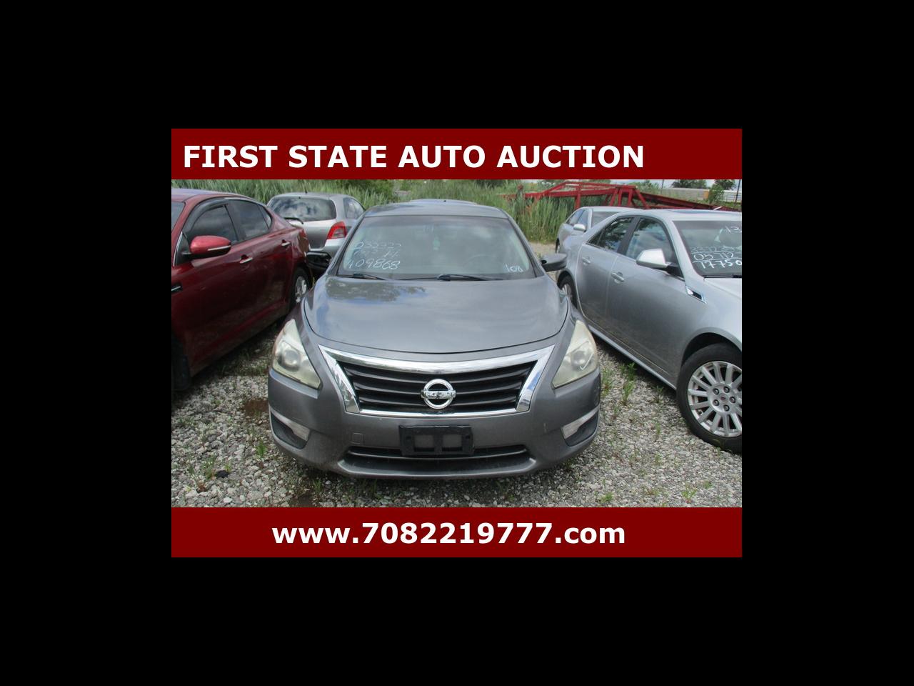 Nissan Altima  2014