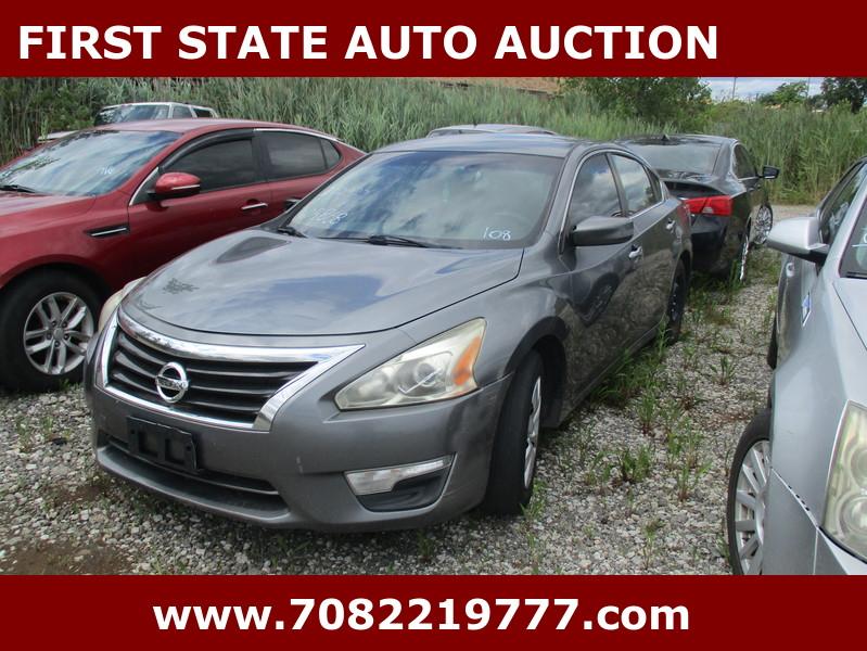 Nissan Altima  2014